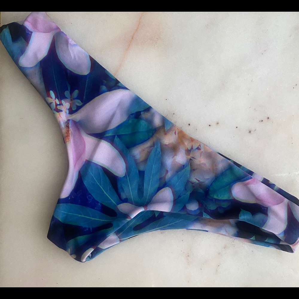 Stone fox swim bottoms